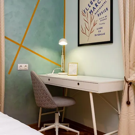 Hebros Park Next To Kapana 2br Daire *