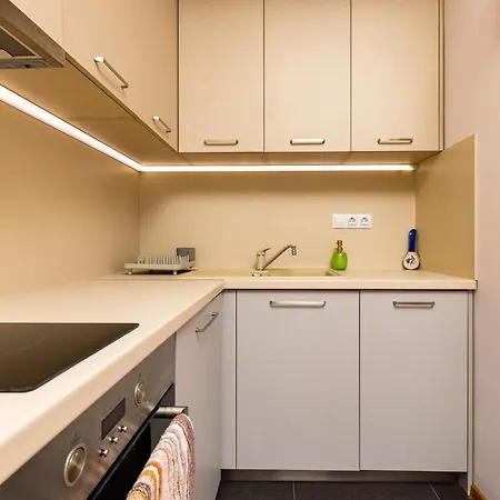 Hebros Park Next To Kapana 2br * Filibe