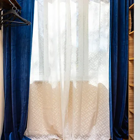 Hebros Park Next To Kapana 2br Daire *