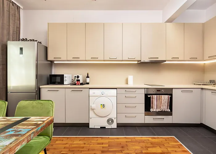 Hebros Park Next To Kapana 2br Διαμέρισμα *